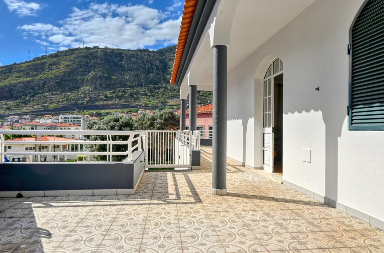Nidia'S Place, A Home In Madeira Machico  Esterno foto